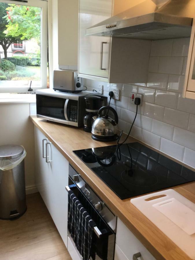 2 Bed City Apartment With Parking Glasgow Zewnętrze zdjęcie